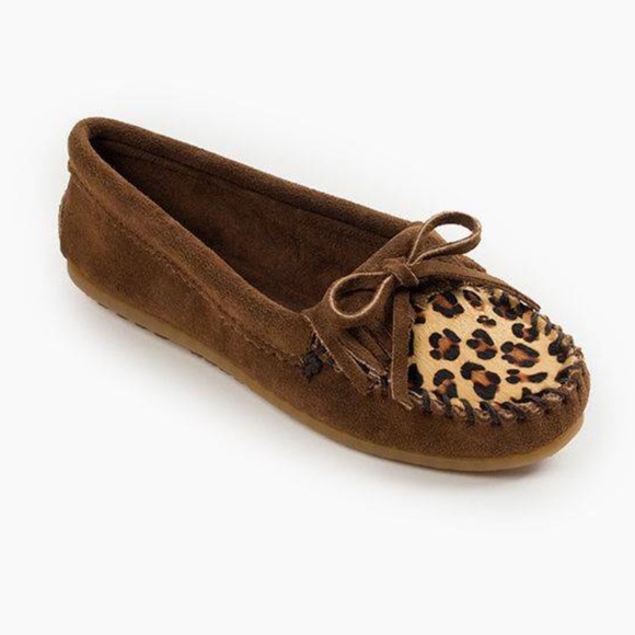 Minnetonka Shoes - Minnetonka | Leopard Kilty Moccasin in Dusty Brown